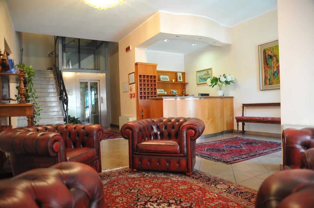 Hotel Stazione 리보르노 외부 사진