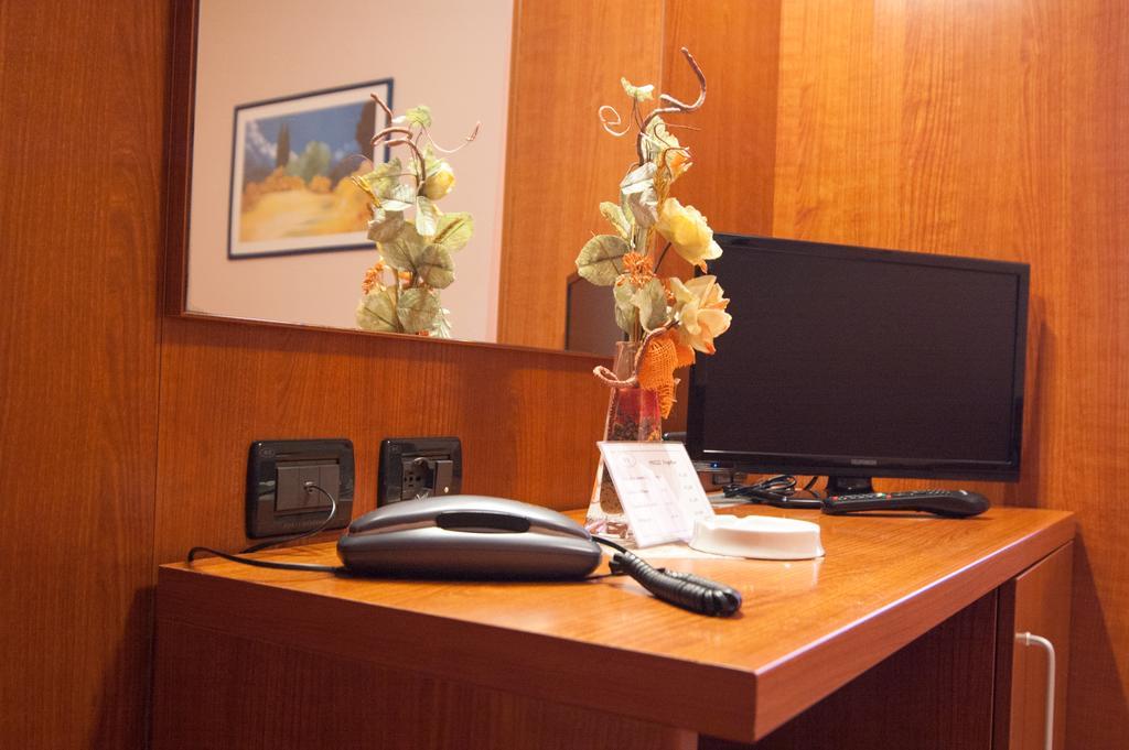 Hotel Stazione 리보르노 객실 사진
