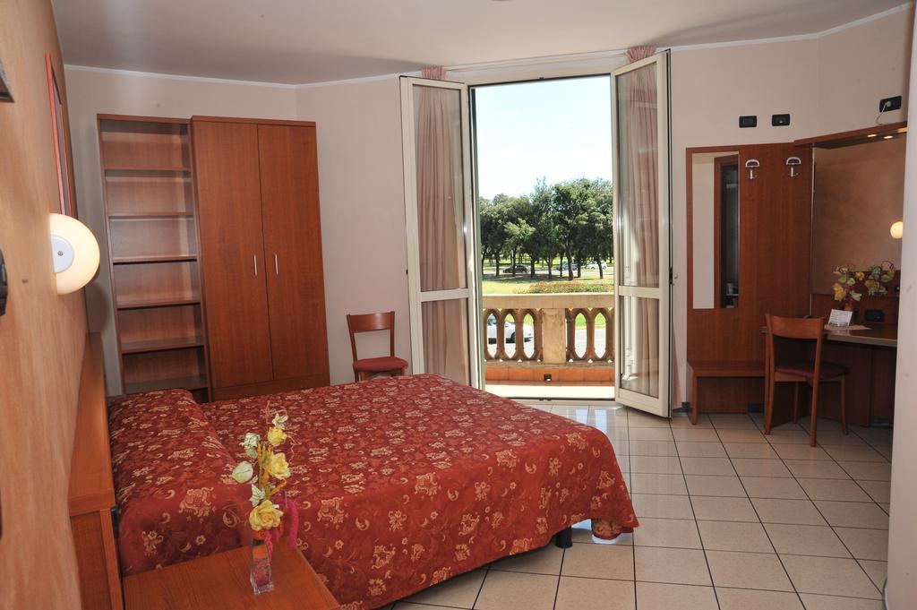 Hotel Stazione 리보르노 객실 사진