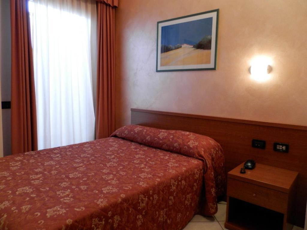 Hotel Stazione 리보르노 객실 사진